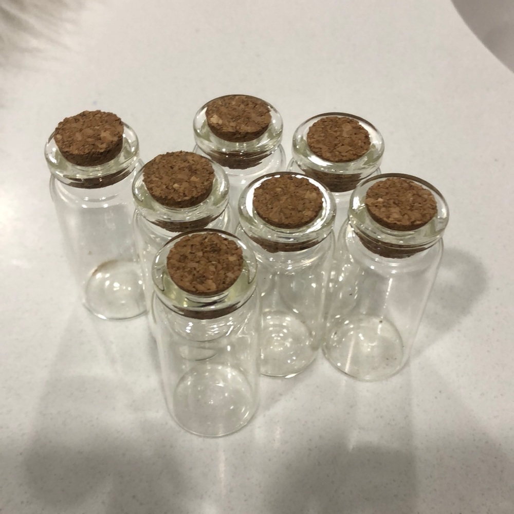 Brand New Unused Tiny Glass Bottles Cork Tops Keepsake Crafts Organize Set of 7
